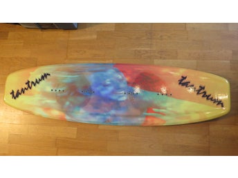 Wakeboard bräda Airprofile Tantrum (skadad!)