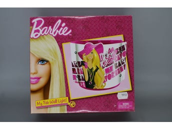 2012 Matell Barbie Vägglampa