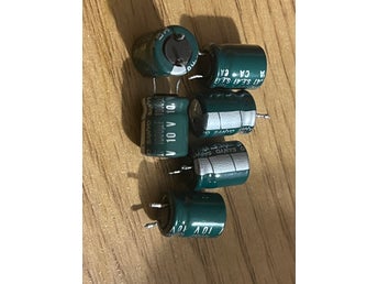 6st 1000uF 10v Sanyo 10x13mm