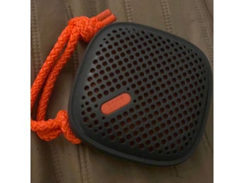 Nude Bluetooth-högtalare