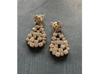 @@ CAROLINE SVEDBOM ~ MINI HANNA EARRINGS 1195:- @@