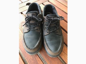 ecco genuine track footwear