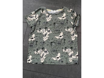 T-shirt från Kappahl stl:98/104
