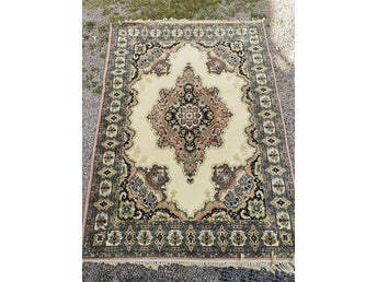 Vacker Ullmatta med orientaliskt mönster, 170x240 cm