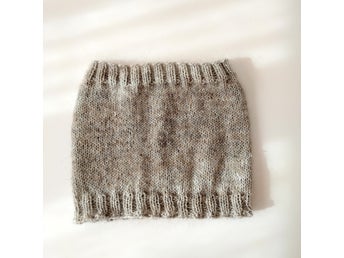 Varmt grå halskrage stickad i Merino, Mohair och Silke