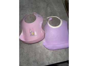 2-pack haklappar ESSKA & Twistshake rosa