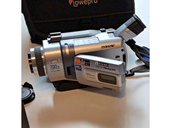 SOM NY ! SONY HANDYCAM DCR-TRV240E PAL HI8 DIGITAL CAMCORDER M.M.