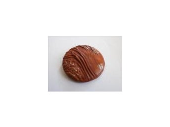 brosch i läder,handgjord