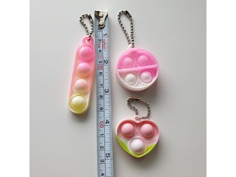 3st rosa pop-it, fidget toys, nyckelring