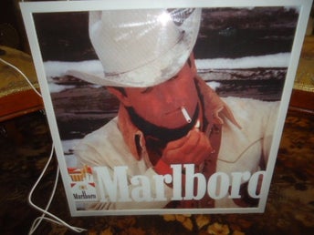 MARLBORO ljuslåda reklamen