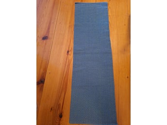 Vävd duk/löpare i bomull 107 cm x 32 cm