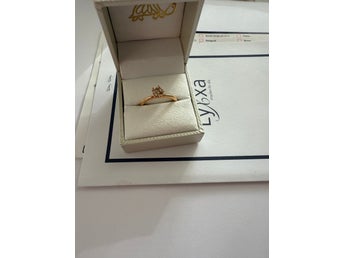 18k rosé Guld med coffee diamant