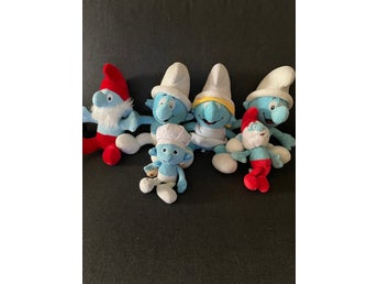 6 stycken Smurf-mjukdjur önskar nytt hem!