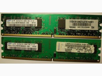 2GB (2 st *1 GB)Samsung.DDR2 PC5300/667.100 % LikaSpec. Partnummer mm samma.Rea