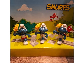 Smurfarna figurer olympisk smurf / fackelbärare, 3 st