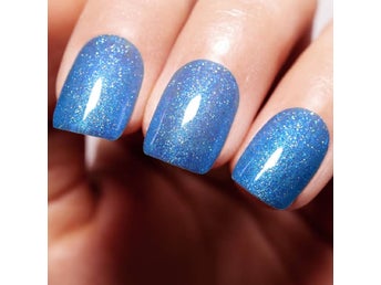UV Nagellack i Underbart Färg