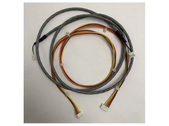 Display-kabelsats för pålitlig anslutning av marin elektronik