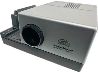 Vintage Braun Paximat International Bildprojektor 20172 35mm Dia Slide Projector