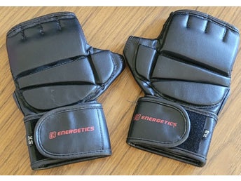 NYA : Energetics MMA-Handsakar storlek XS