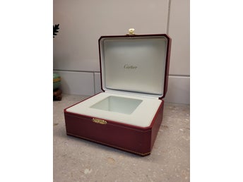 Cartier watch box
