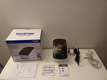 Brother QL-700 Ettikettskrivare/Label Printer