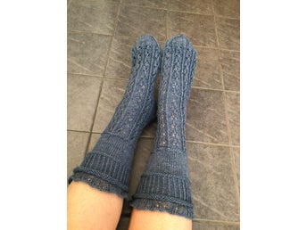 Handstickade sockor st.39-40