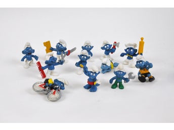 SMURFAR, 12 st, Peyo Bully, PVC-plast, Västtyskland, 1970/80-tal