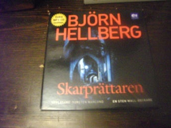 CD-bok: Skarprättaren - Björn Hellberg