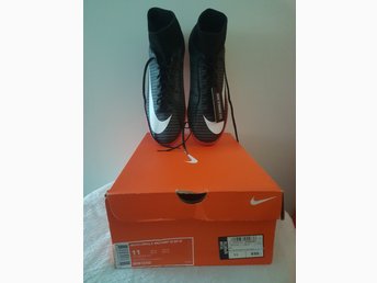 Helt nya äkta fotbollsskor Nike Mercurialx Vict ...