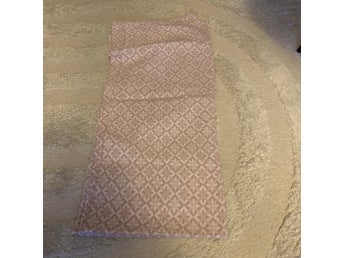 Rosa bord duk 175x145 cm