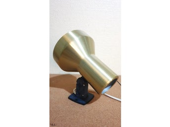 Retro Guld BELID Typ - V146 Vägglampa/Sänglampa skärm, belysning. 70-tal.