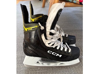 Toppskick - skridskor storlek 40,5 CCM Super Tacks 9355