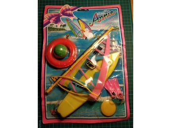 Sweetie Annie Fashion Doll Barbie Clone Watersports / Hing Fat