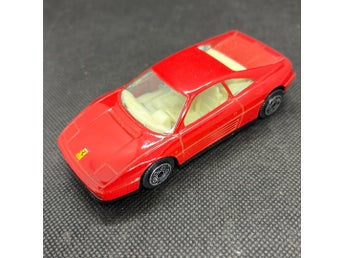 Ferrari röd leksaksbil