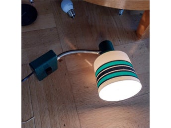 Retro Vägglampa plast, märkta VG
