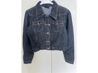 Mörkblå denimjacka, strl 134