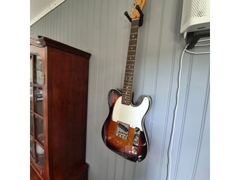 Squier telecaster custum esquier