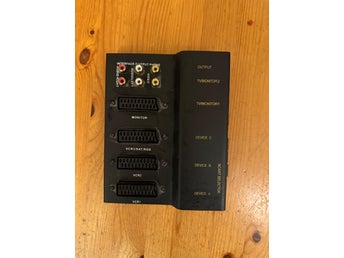 SCART-väljare med flera ingångar