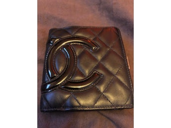 chanel brown wallet