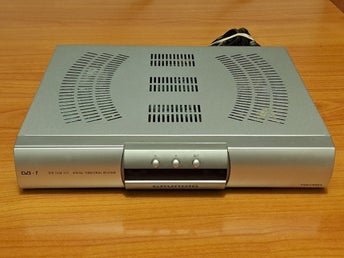Grundig DTR 3550 VCS Digitalbox