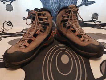 salomon pro trek 7 gtx