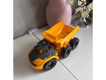 Volvo dumperlastbil leksak Dickie Toys dumper gul