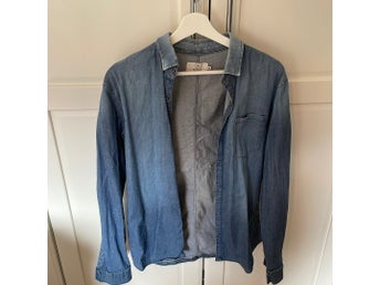 Stentvättad jeans skjorta Emilio stl S
