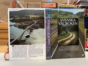 Svenska vägboken av Rune Lagerqvist. Bok. Very Fine plus