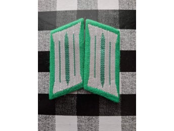 DDR, Bereitschaftspolizei kragspeglar för manskap tjänsteuniform.