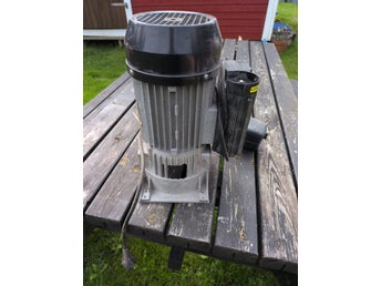 FUNKTIONSTESTAD Paslode Proline 330 Kompressormotor 2,05kW (Intakt gods)