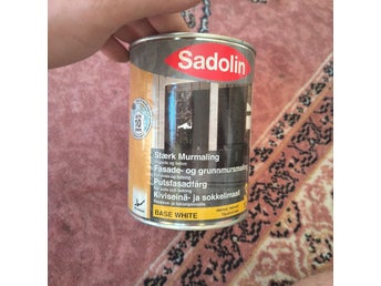Putsfassad färg sadolin 1l Basic