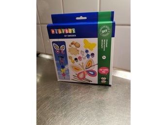 Playbox of Sweden Vindspel fjäril DIY