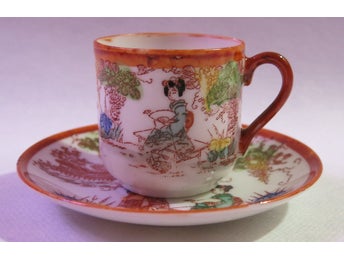 Vintage kopp med fat Hand painted T China