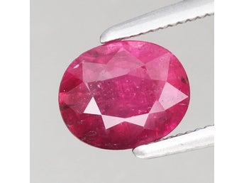 Vacker! 6.7X5.5MM Unheated Oval Rubellite Turmalin 0,87 Carat 377306915555